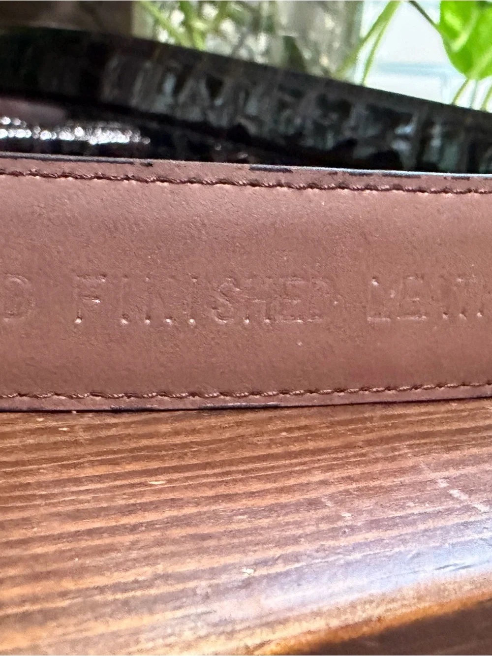 Men's Vintage Dark Brown Croc-Embossed Glazed Finish Leather Belt Sz 50